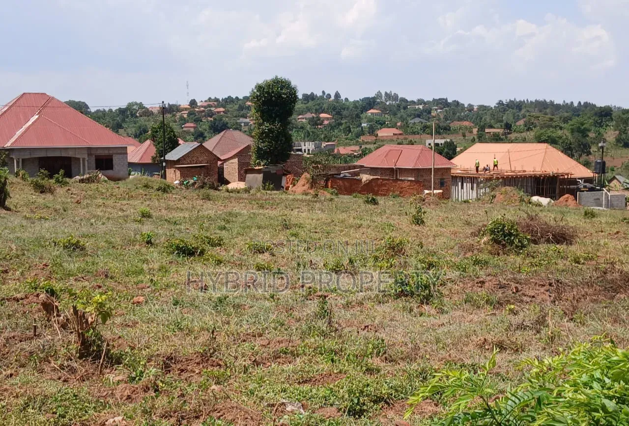 Prime Plots for Sale at Namusera~Kakunyu Kulya Show Estate~Masaka Road
