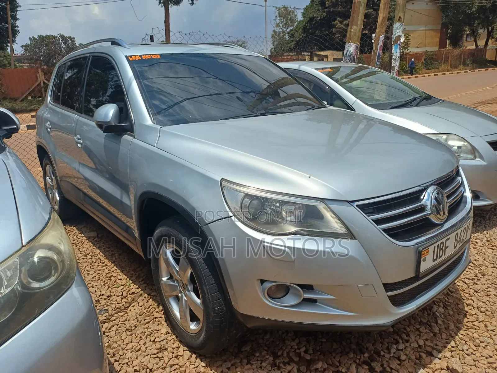 Volkswagen Tiguan S 2010 Silver