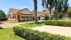 5bdrm Bungalow in Kaleidoscope, Nakawa for rent
