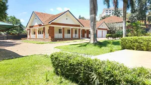 5bdrm Bungalow in Kaleidoscope, Nakawa for rent