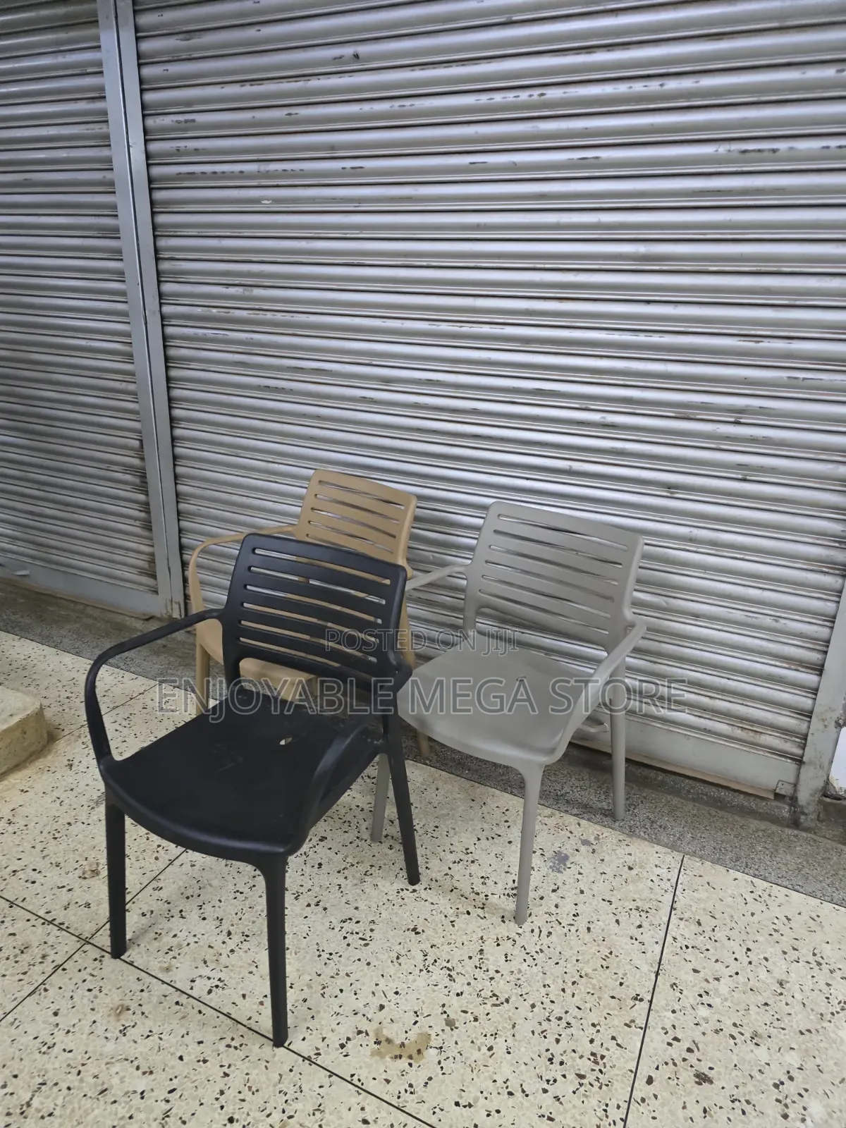 1Pcs Advanced Plastic Chairs Plastic Chairs