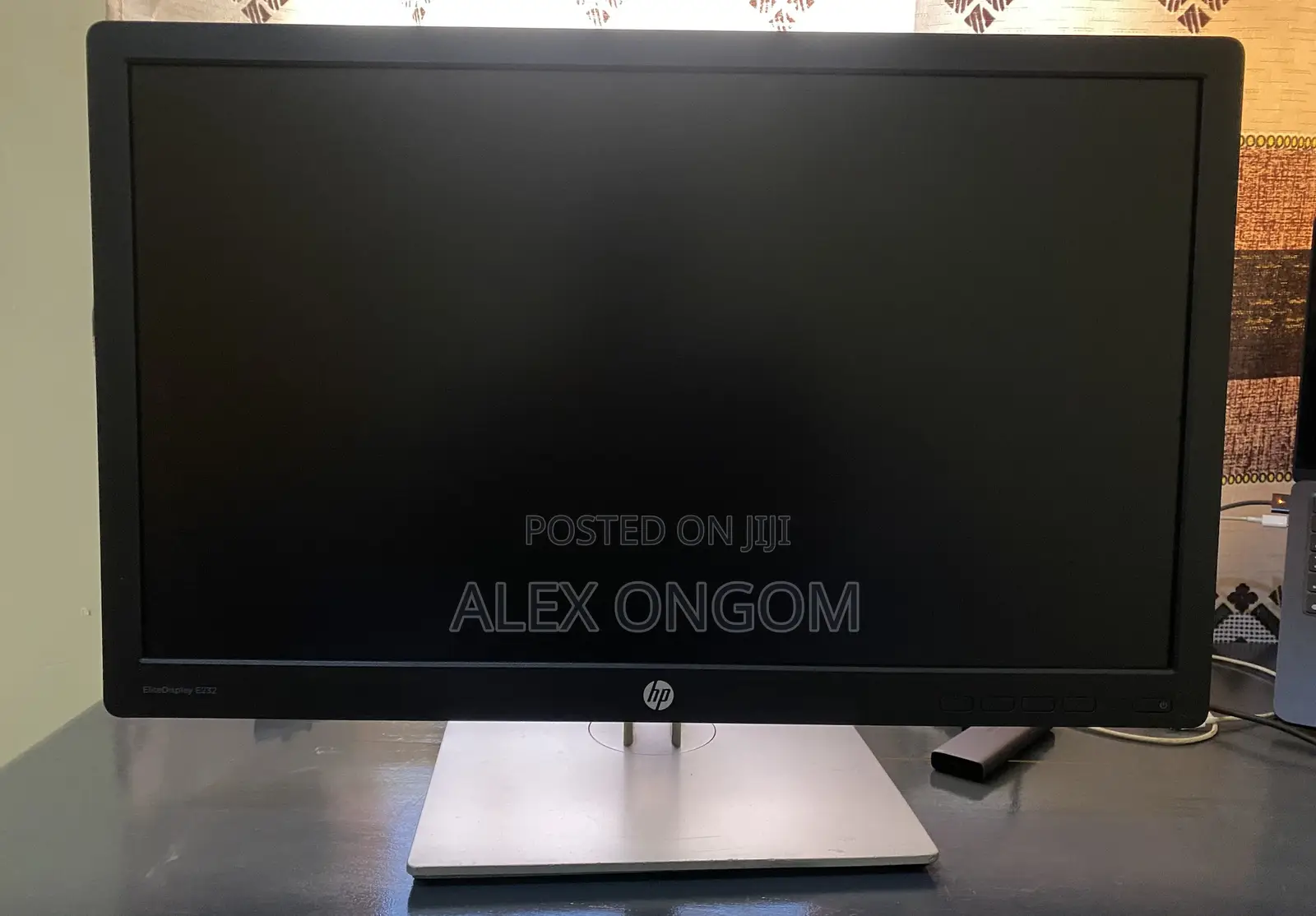 HP EliteDisplay E232 23-Inch LED Monitor