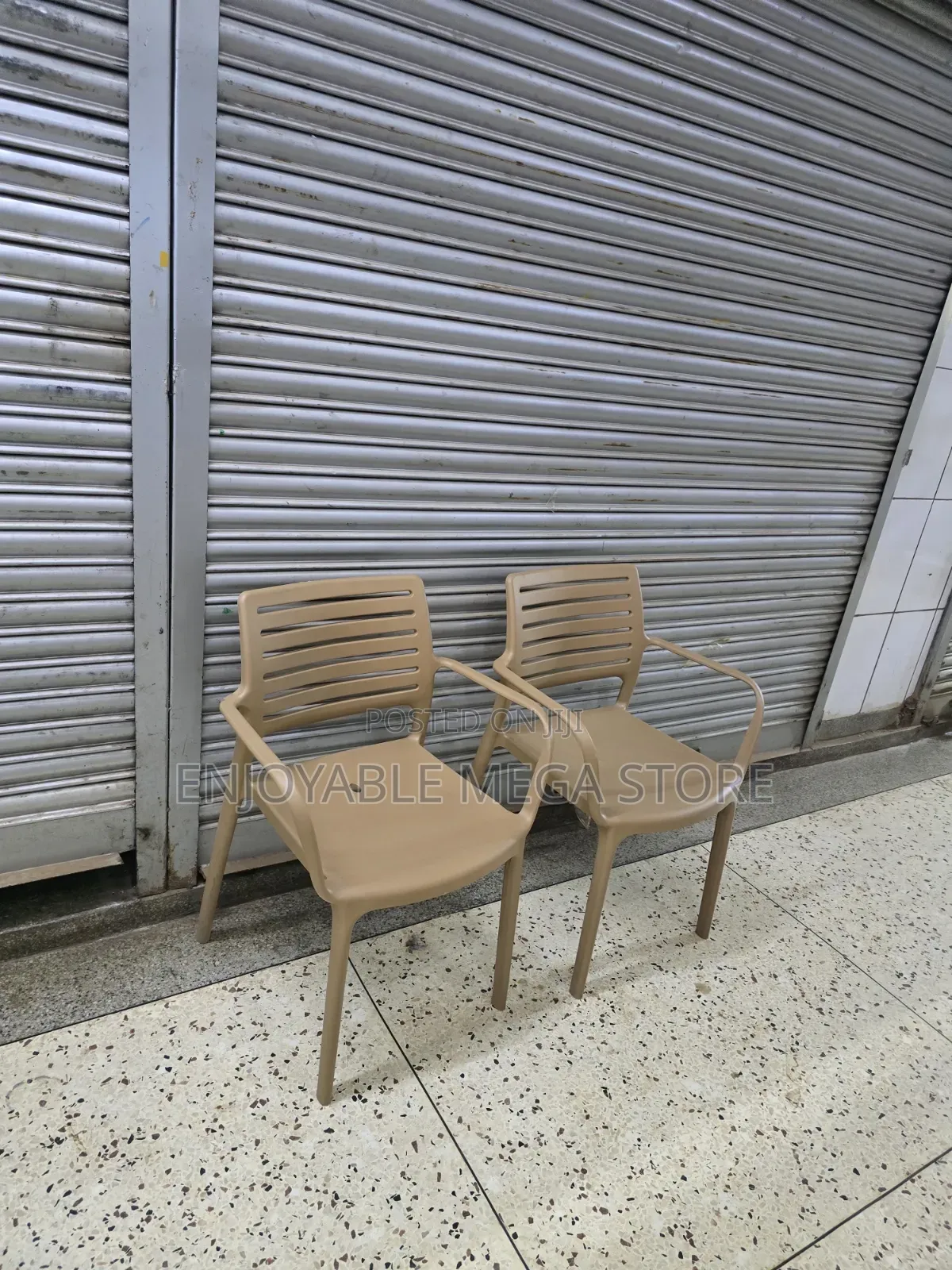 Stacking Breathable Back Plastic Chairs Plastic Chairs