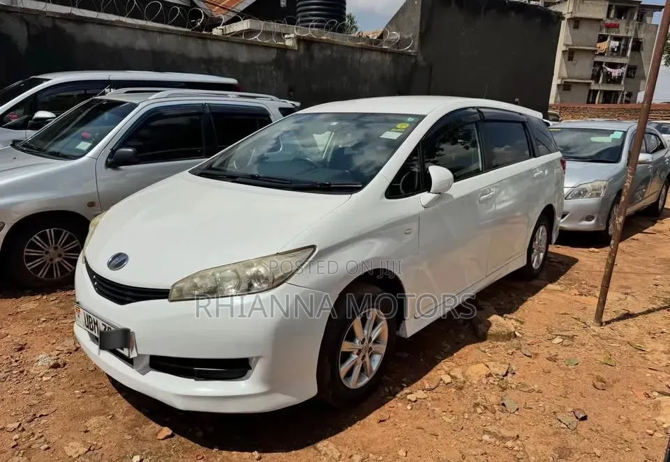 Toyota Wish 2010 White