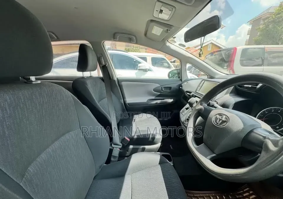 Toyota Wish 2010 White