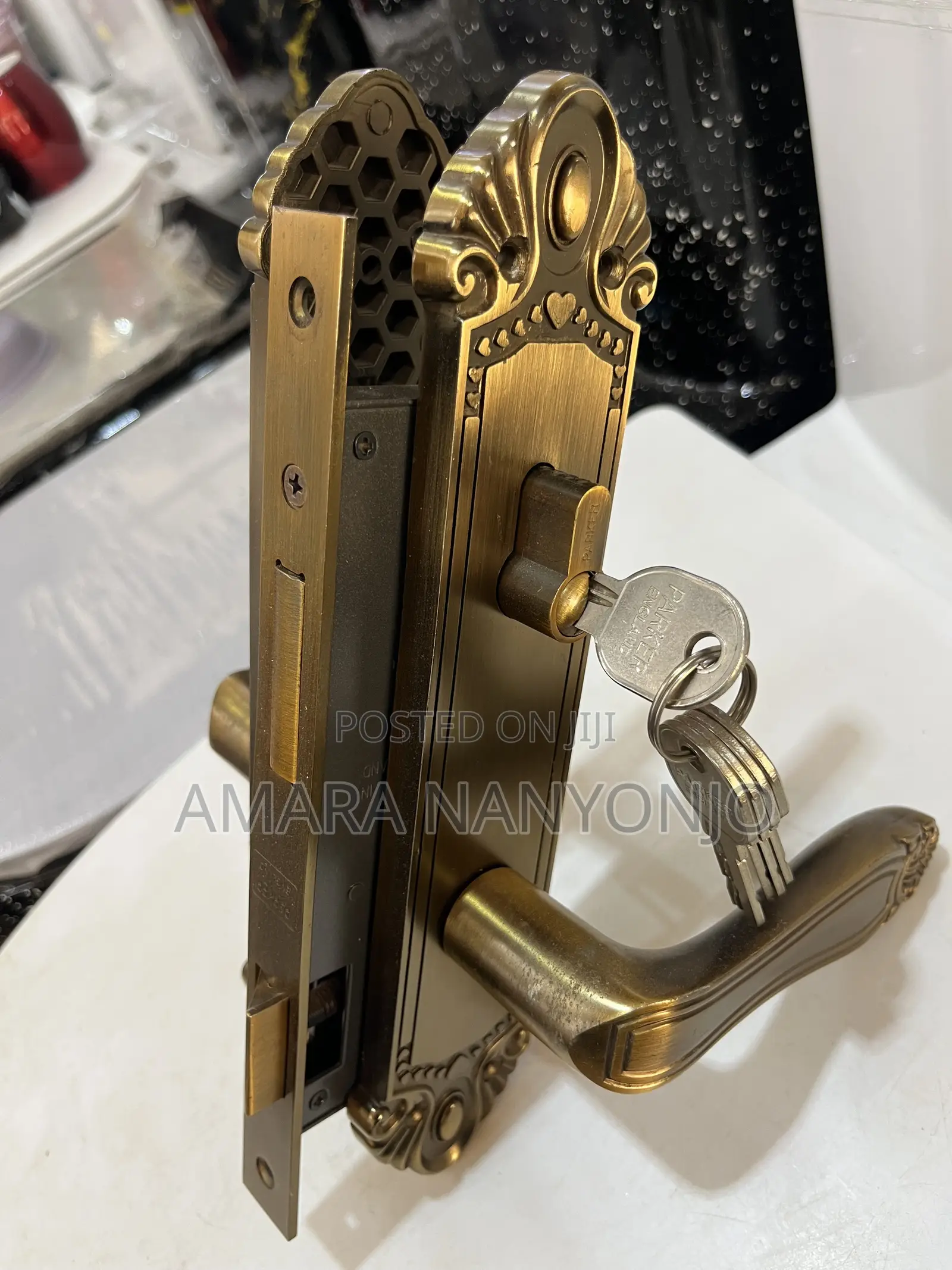 Door Handles Packer ( England)