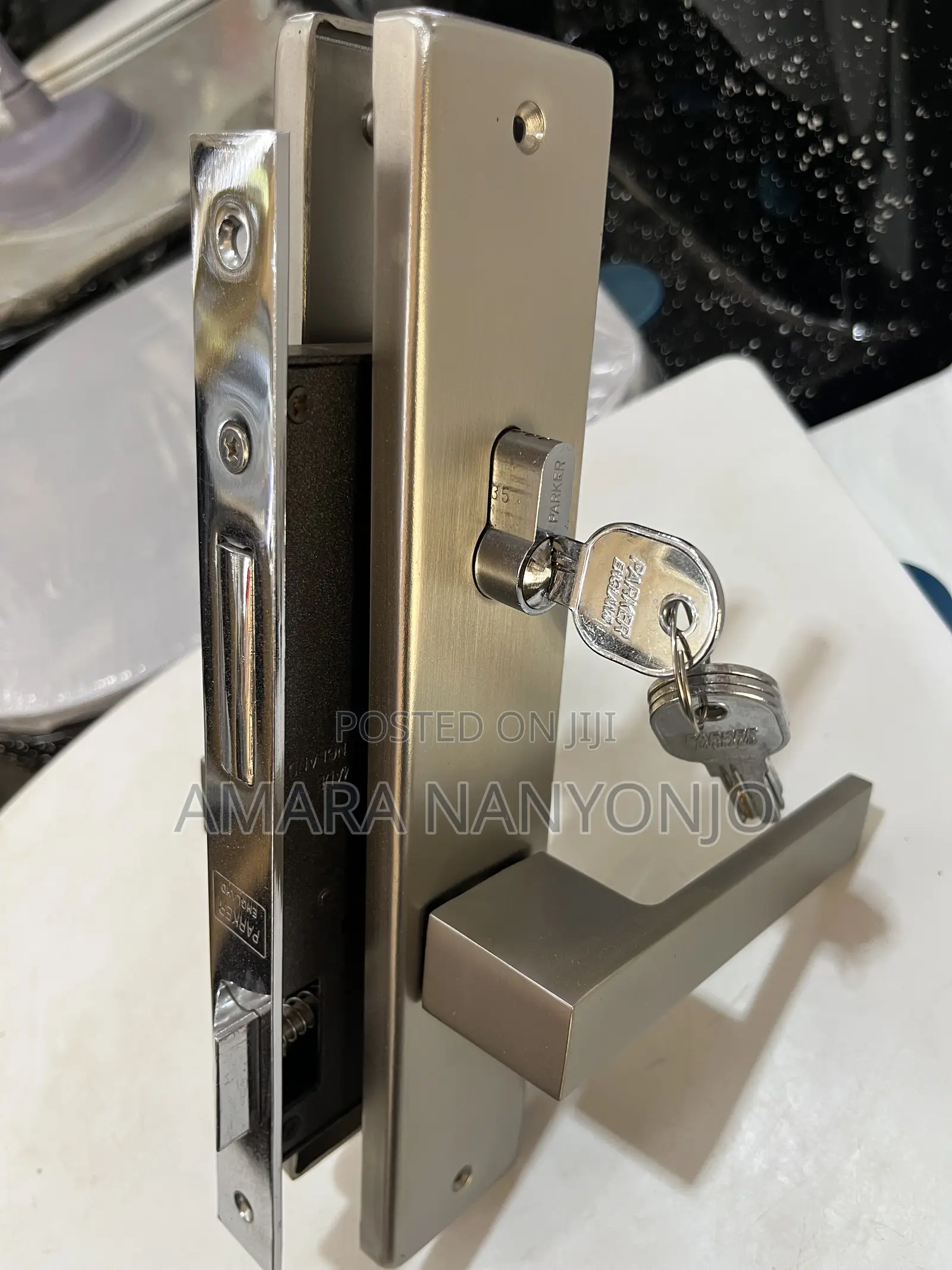 Door Handles Packer ( England)