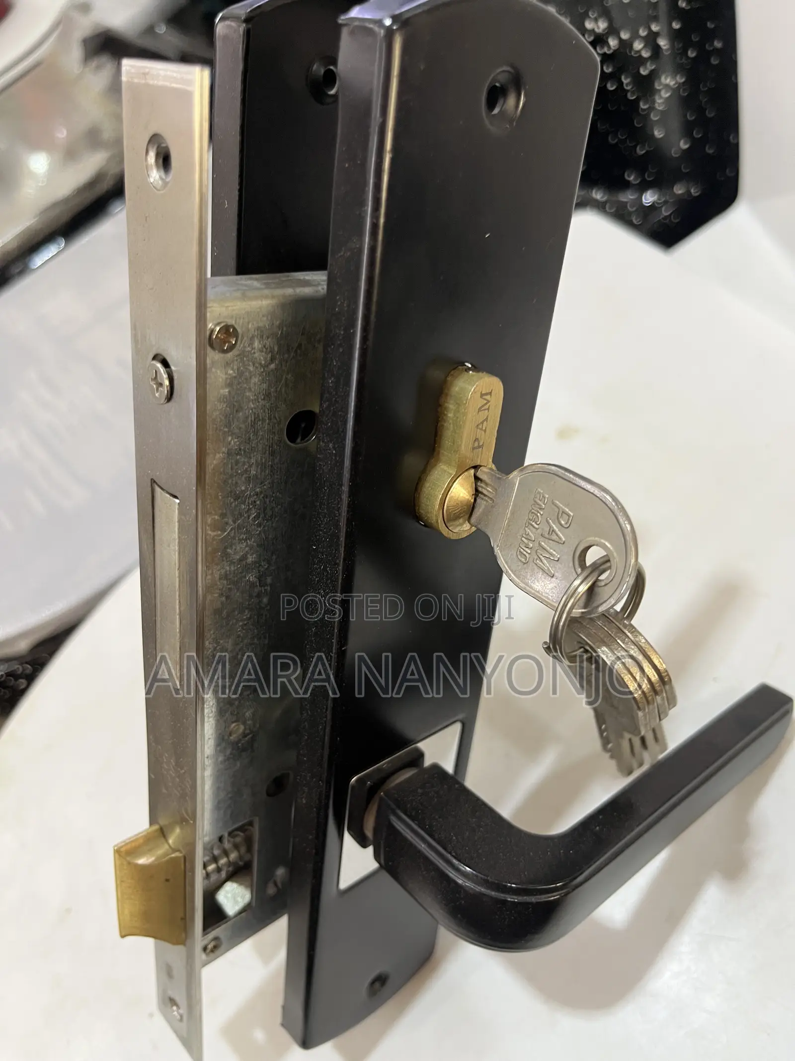Door Handles Packer ( England)