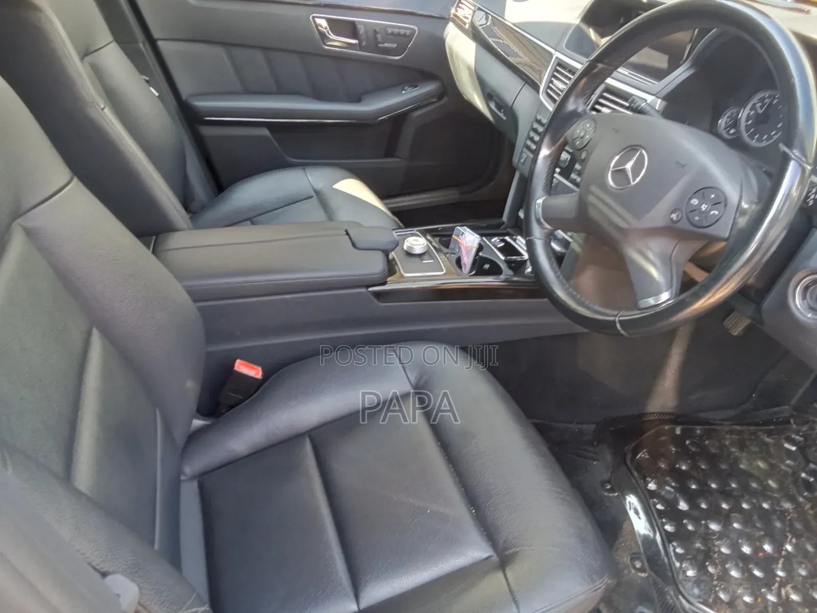 Mercedes-Benz E300 2009 Silver