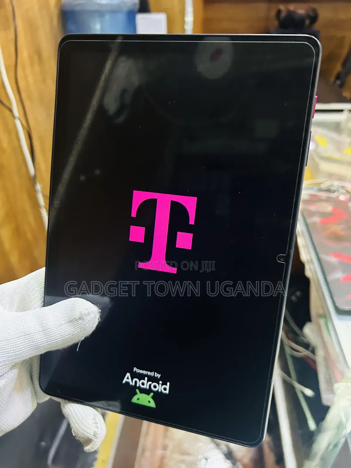 T-Mobile SpringBoard 64 GB Black