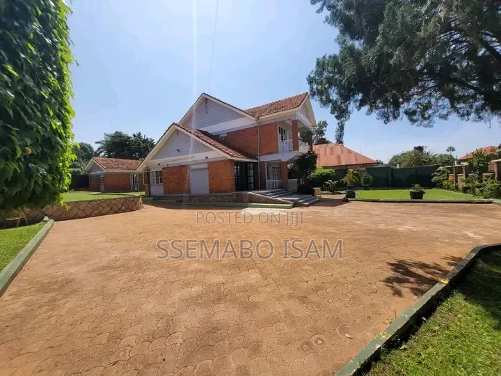 3bdrm House in Standalone Kisaasi, Central Division for rent