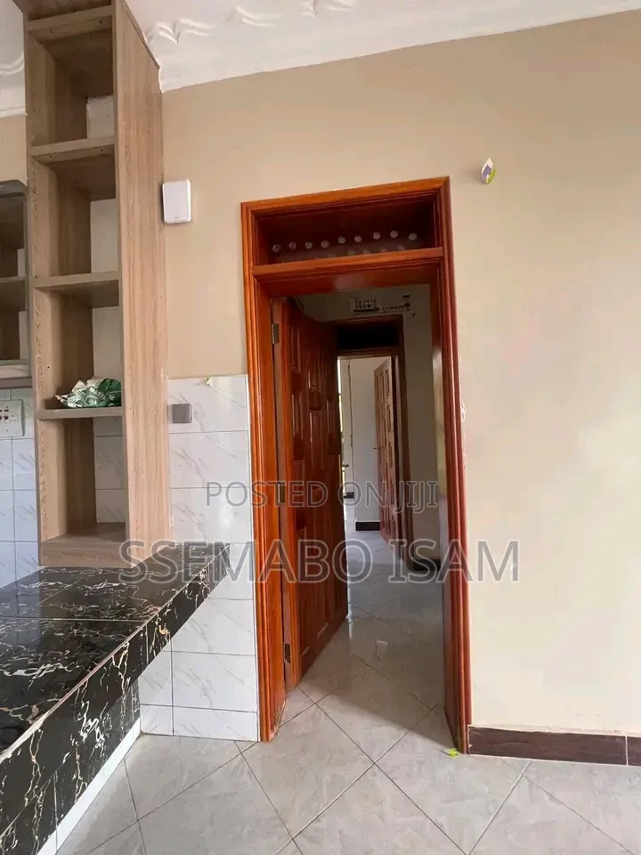 2bdrm House in Kisaasi, Central Division for rent