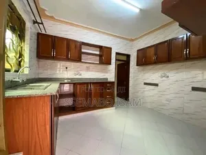 3bdrm House in Kisaasi, Central Division for rent
