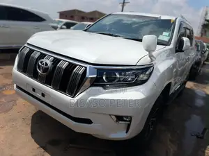 Toyota Land Cruiser Prado 2014 White