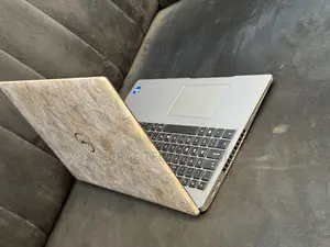 Laptop Dell Latitude 5520 8GB Intel Core i5 SSD 256GB
