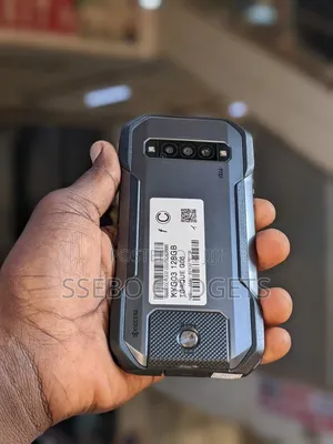 Kyocera Torque 5G 128 GB Black