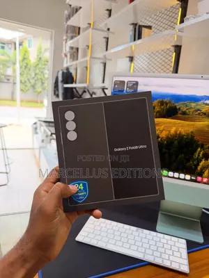 New Samsung Galaxy Z Fold8 Ultra 256 GB Black