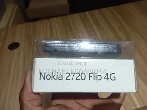 New Nokia 2720 Flip 512 GB Black