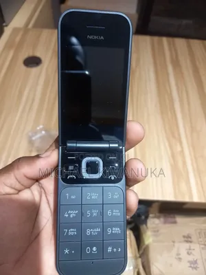 New Nokia 2720 Flip 512 GB Black