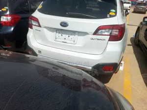 Subaru Outback 2015 White