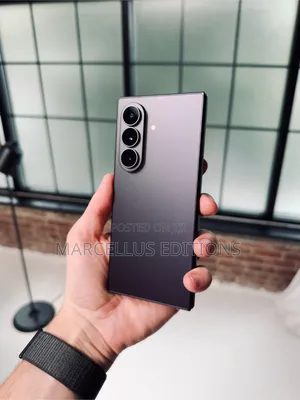New Samsung Galaxy Z Fold8 Ultra 256 GB Black