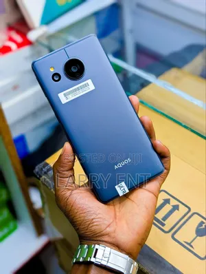 Sharp Aquos sense7 plus 128 GB Black
