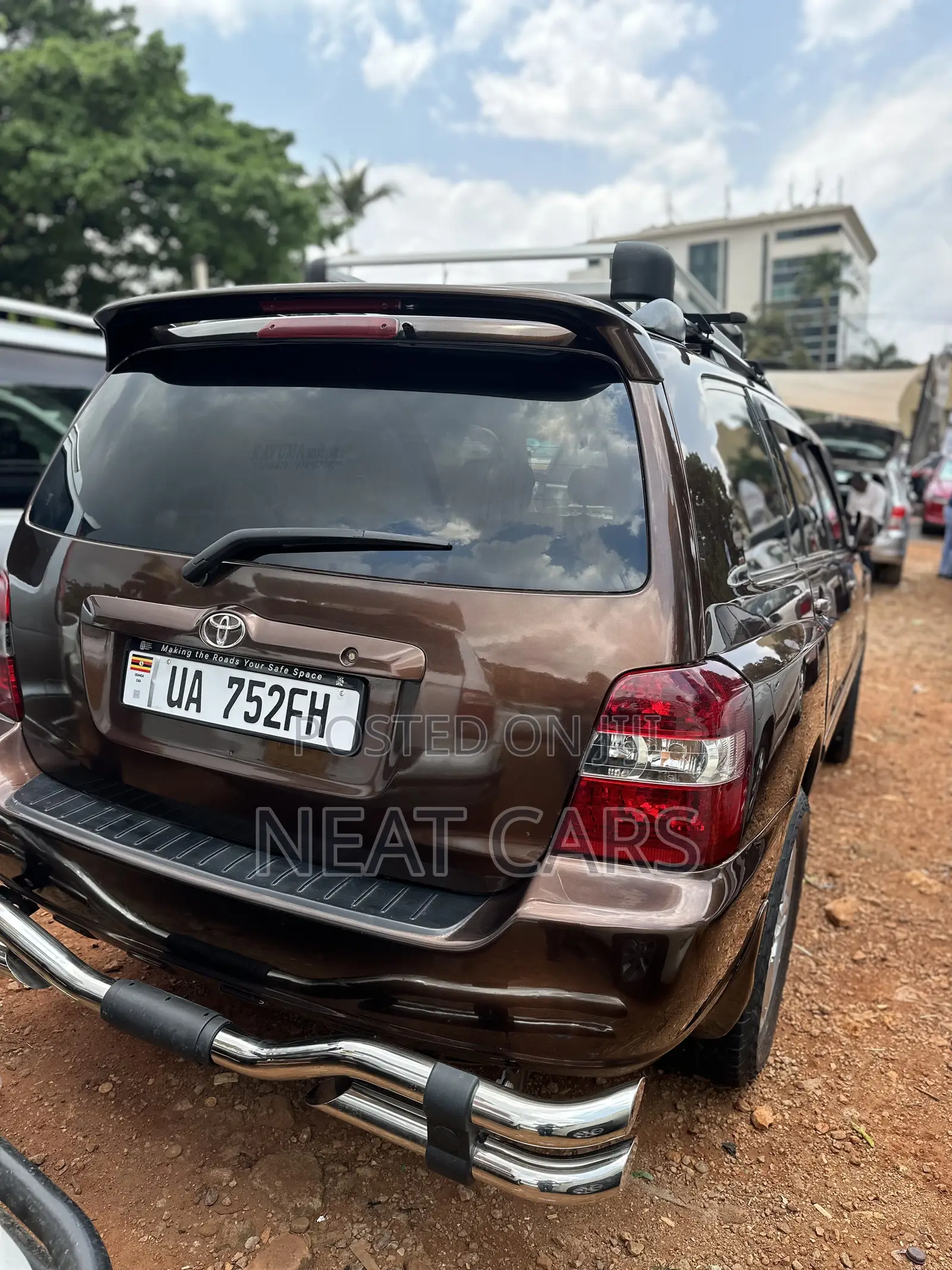 Toyota Kluger 2006 Gold
