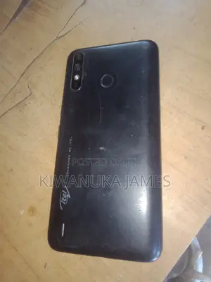 Itel A57 32 GB Black