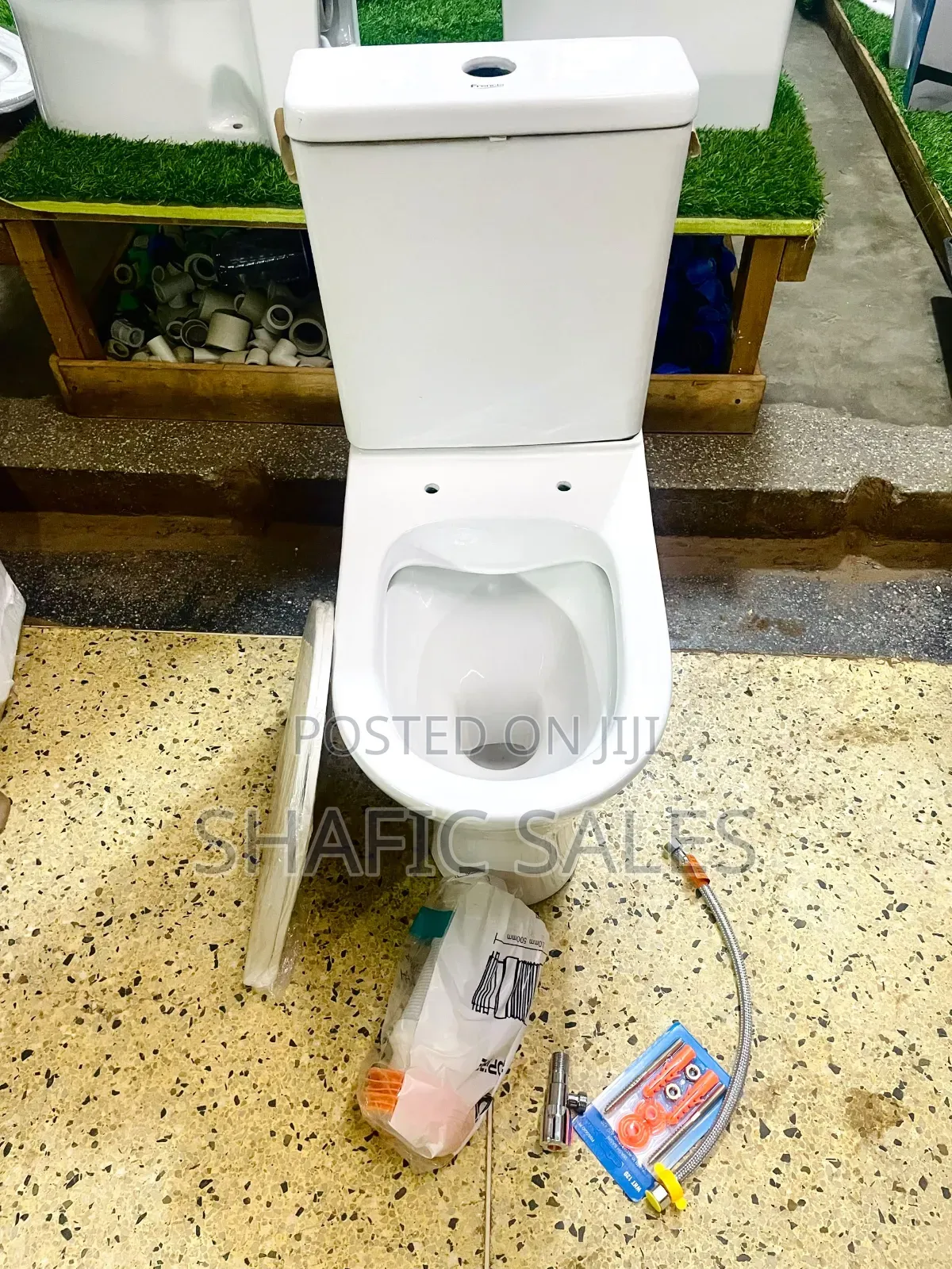 Toilet Seat Completely Set Frencia Twyford Good Quality/ All Types