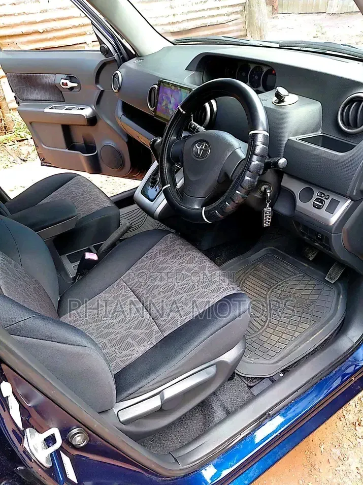 Toyota Corolla Rumion 2009 Blue