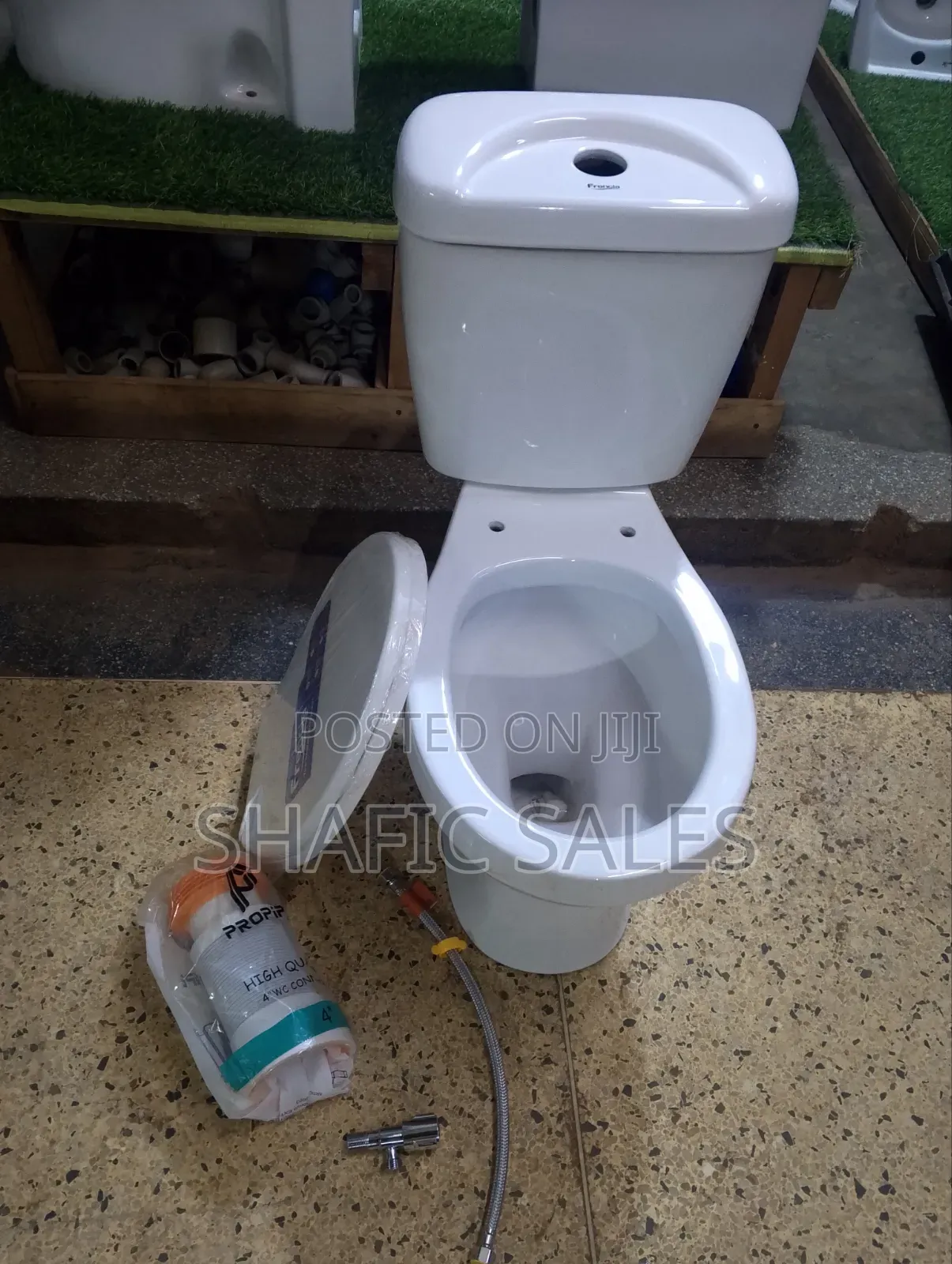 Toilet Seat Completely Set With Accessories Frencia Good Quality