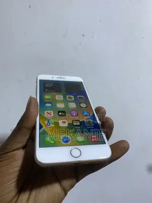 Apple iPhone 8 Plus 64 GB Gold