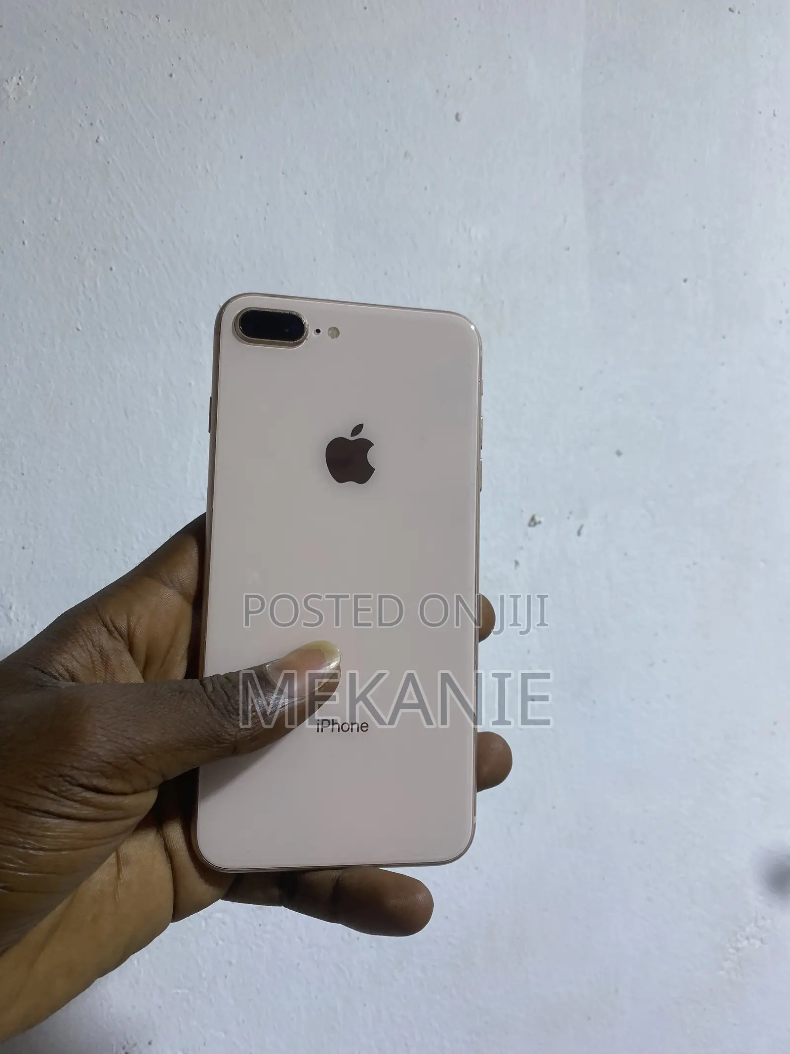 Apple iPhone 8 Plus 64 GB Gold
