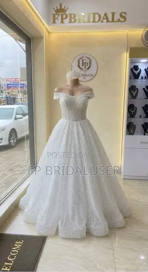 Court Wedding Dress for Hire
