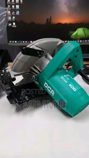 Circular Saw 7" With Blade
