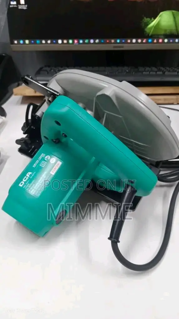 Circular Saw 7" With Blade