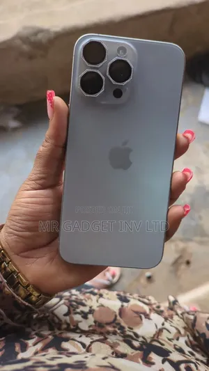 Apple iPhone 15 Pro Max 512 GB Silver