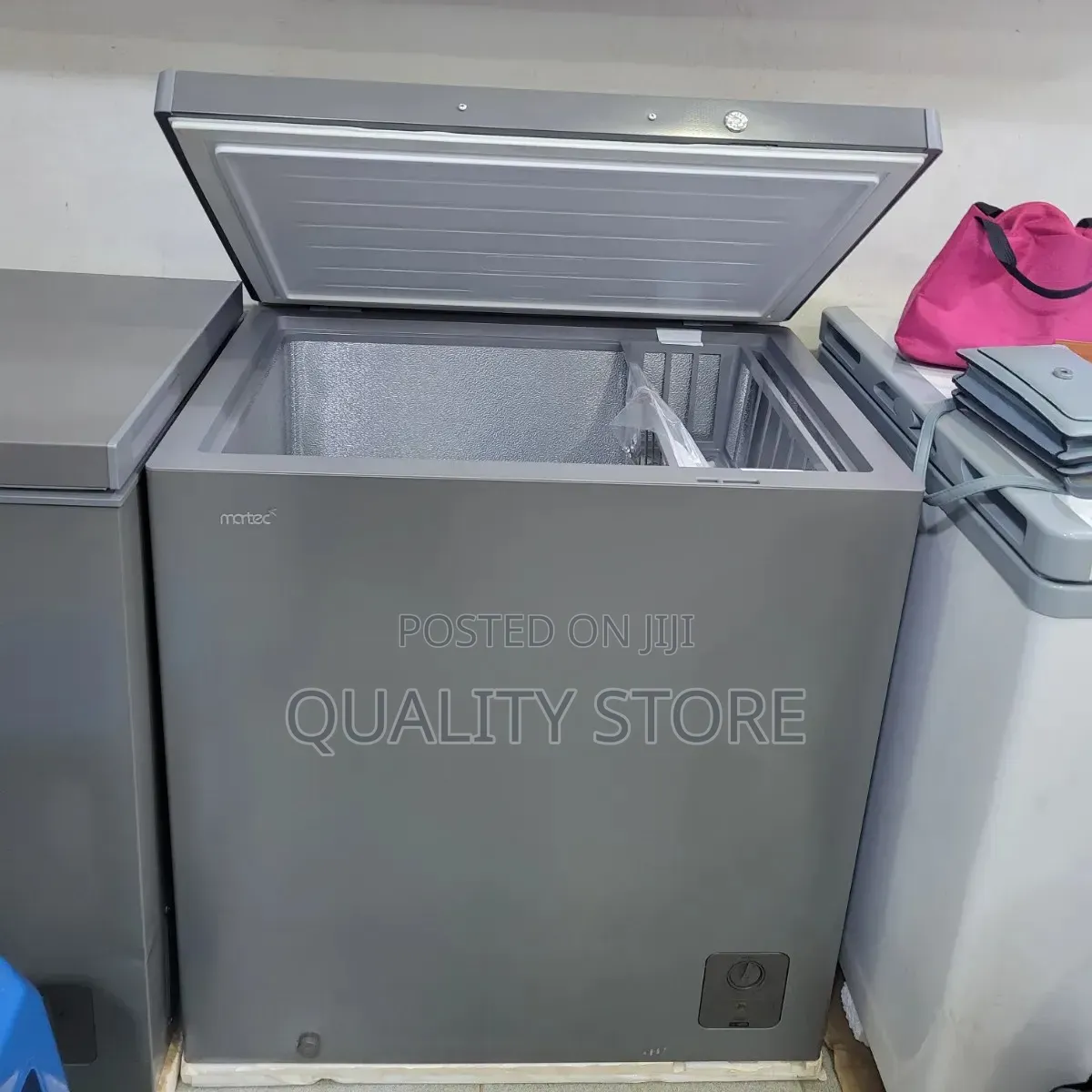Deep Freezer 260 L Smartec