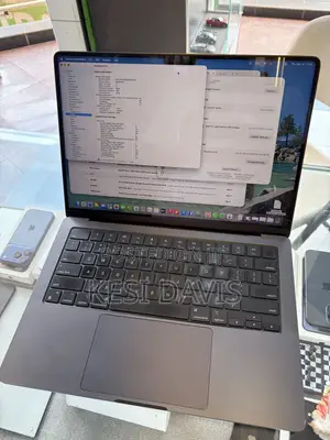 Laptop Apple MacBook Pro 2024 M3 18GB Apple M3 Pro SSD 512GB