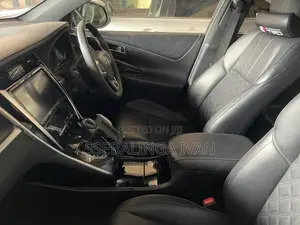 Toyota Harrier 2017 White