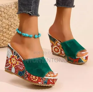 Boho Floral Print Wedge Slide