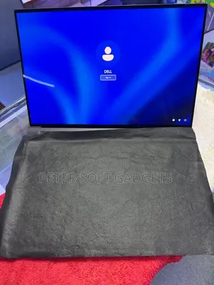 New Laptop Dell XPS 15 9530 16GB Intel Core i9 SSD 1T