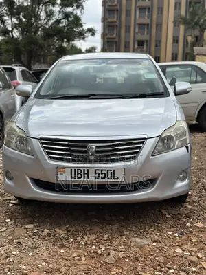 Toyota Premio 2010 Silver