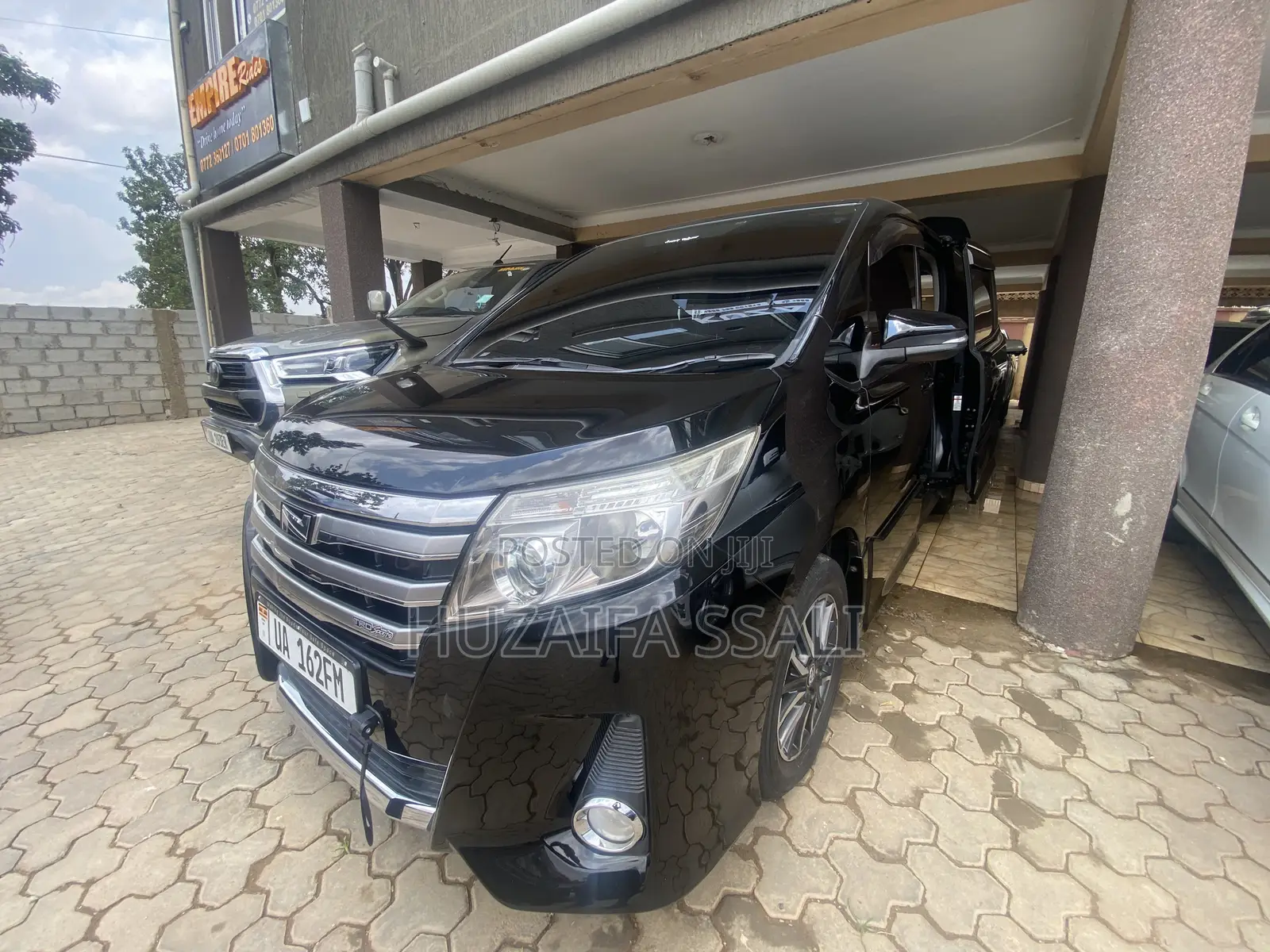 Toyota Noah 2018 Black