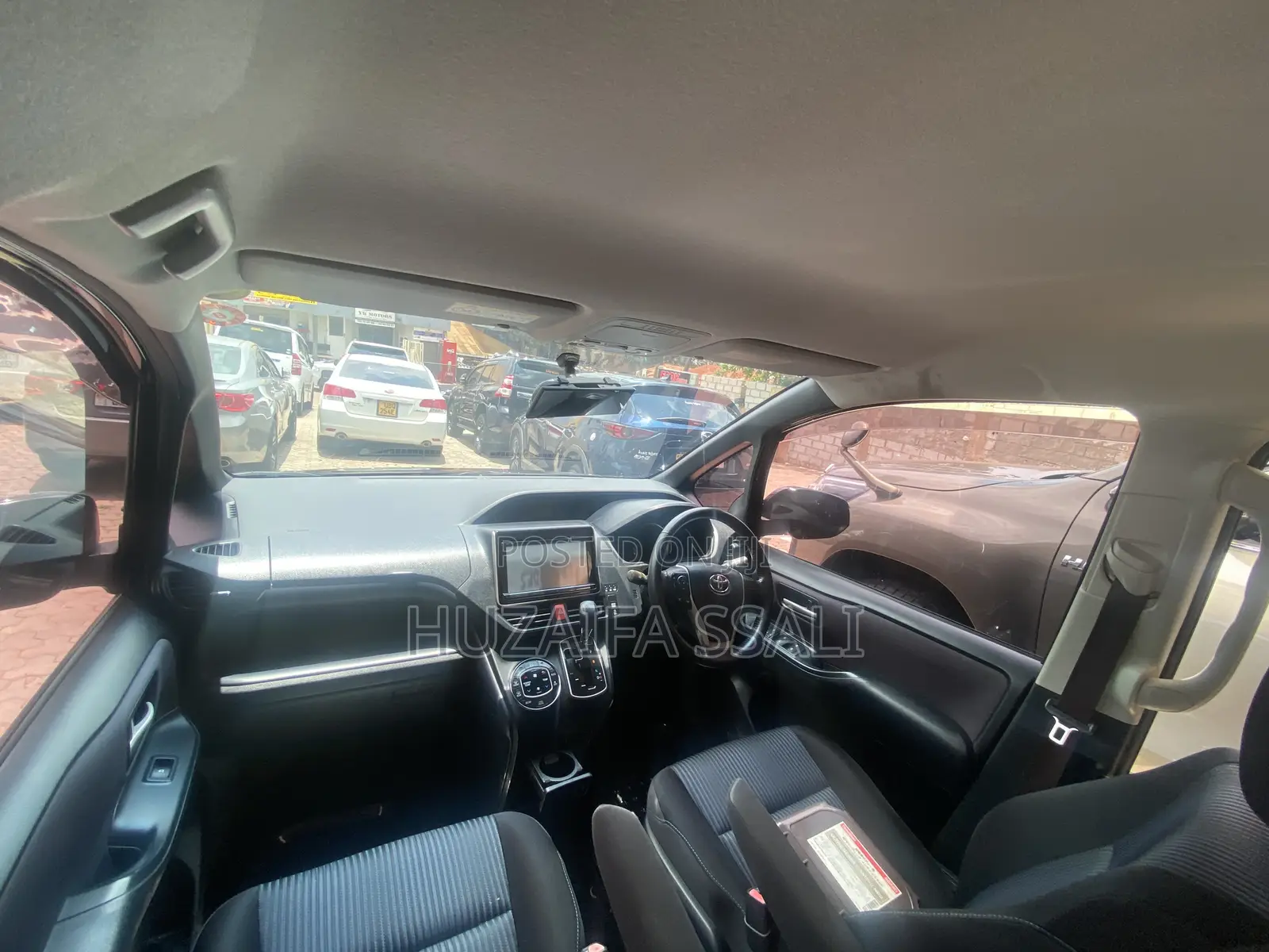 Toyota Noah 2018 Black