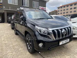 Toyota Land Cruiser Prado 2018 Black