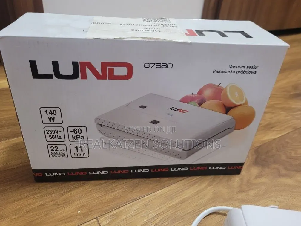 Poland LUND Vacuum Sealer and Food Preserver 140W