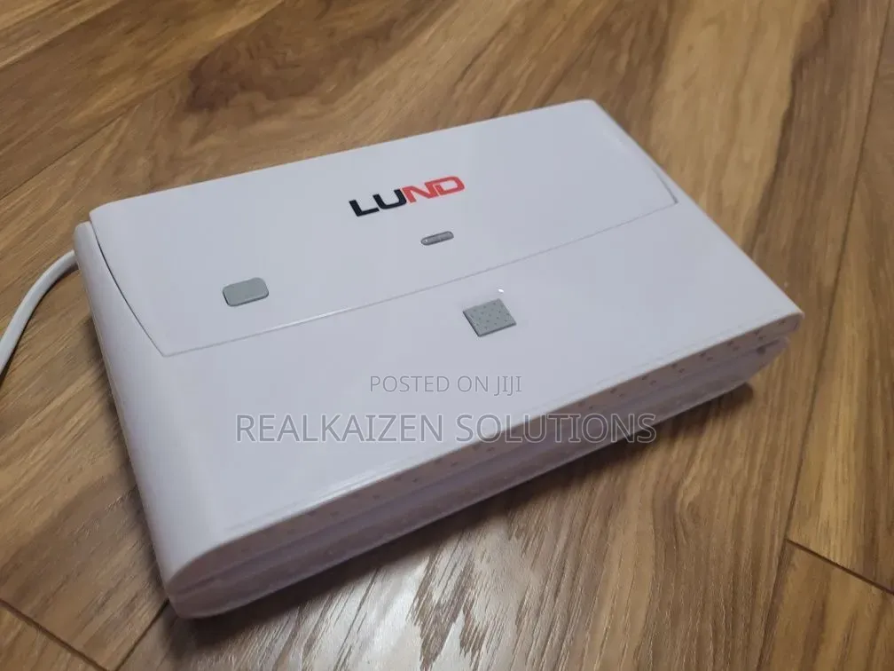 Poland LUND Vacuum Sealer and Food Preserver 140W