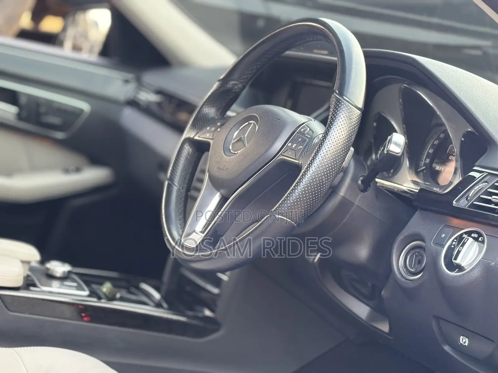 Mercedes-Benz E250 2013 Black