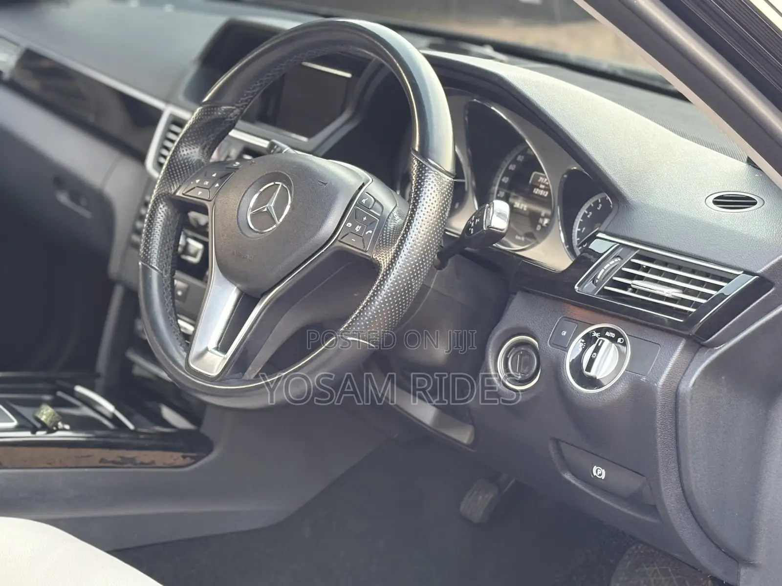 Mercedes-Benz E250 2013 Black
